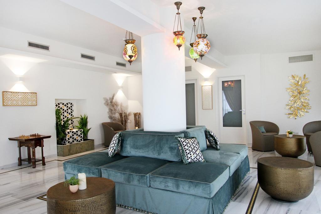 Hotel Garni Villa Hadeel Cadenabbia Екстер'єр фото